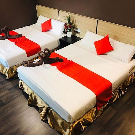 Highway Times Inn Hotel Ίπο Εξωτερικό φωτογραφία