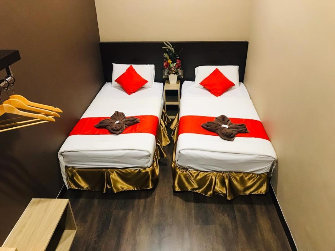 Highway Times Inn Hotel Ίπο Εξωτερικό φωτογραφία